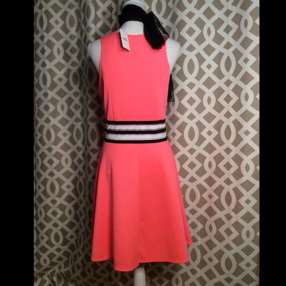 🛍3/$15 SALE. NWT RUE 21 Coral fit & flare skater - Picture 3 of 5